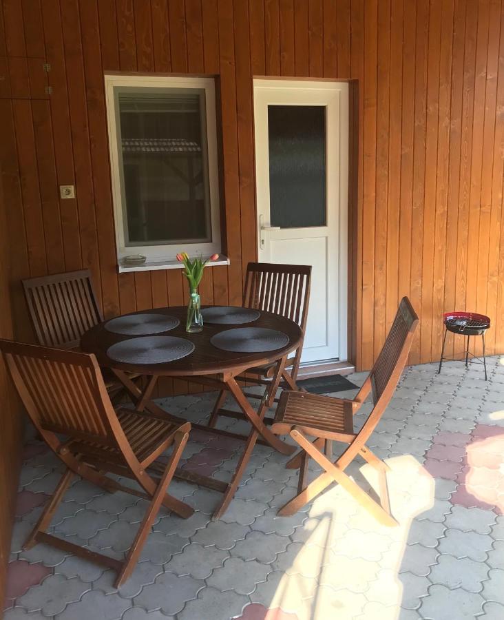 Apartman u Karla Veľký Meder Bagian luar foto